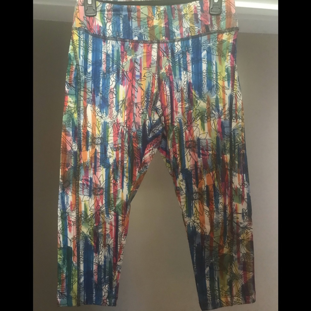 Lularoe Capri Leggings, Medium